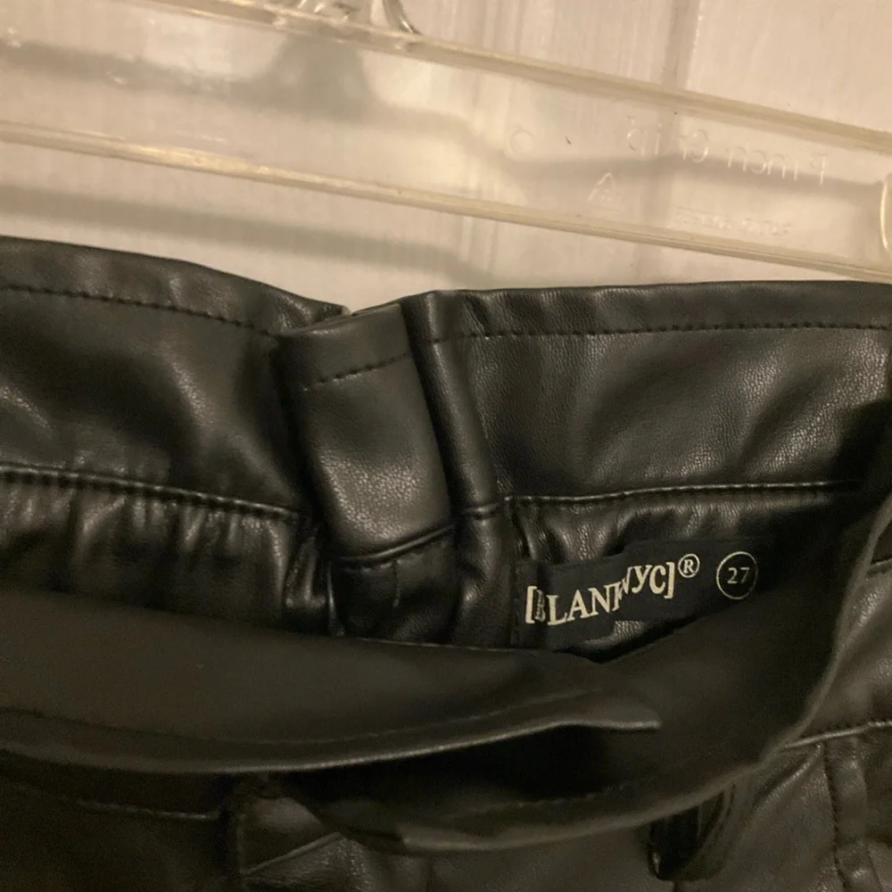 Blank Nyc Women Dark Secrets Faux Leather‎ Paperbag Waist Pants Size 27